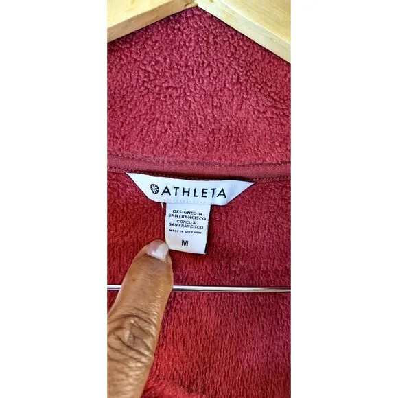 ATHLETA COZY KARMA Asym Pullover Women's M Burgundy Fleece Lined Wrap Hem Zip