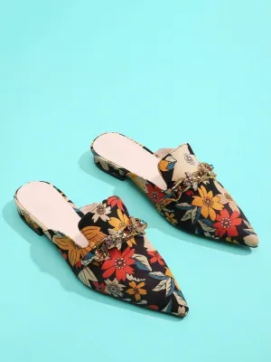 Bee Detail Calico Print Pointed Toe Flats