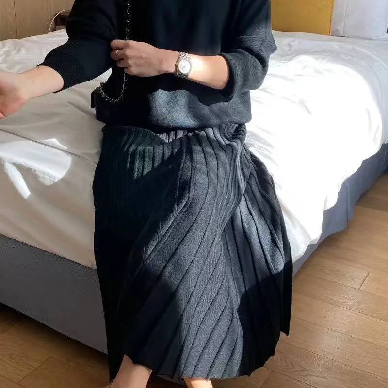 🔥HOT SALE 50% OFF🔥Topp med rund hals för kvinnor ＆ Plisserad kjol 2-delat set