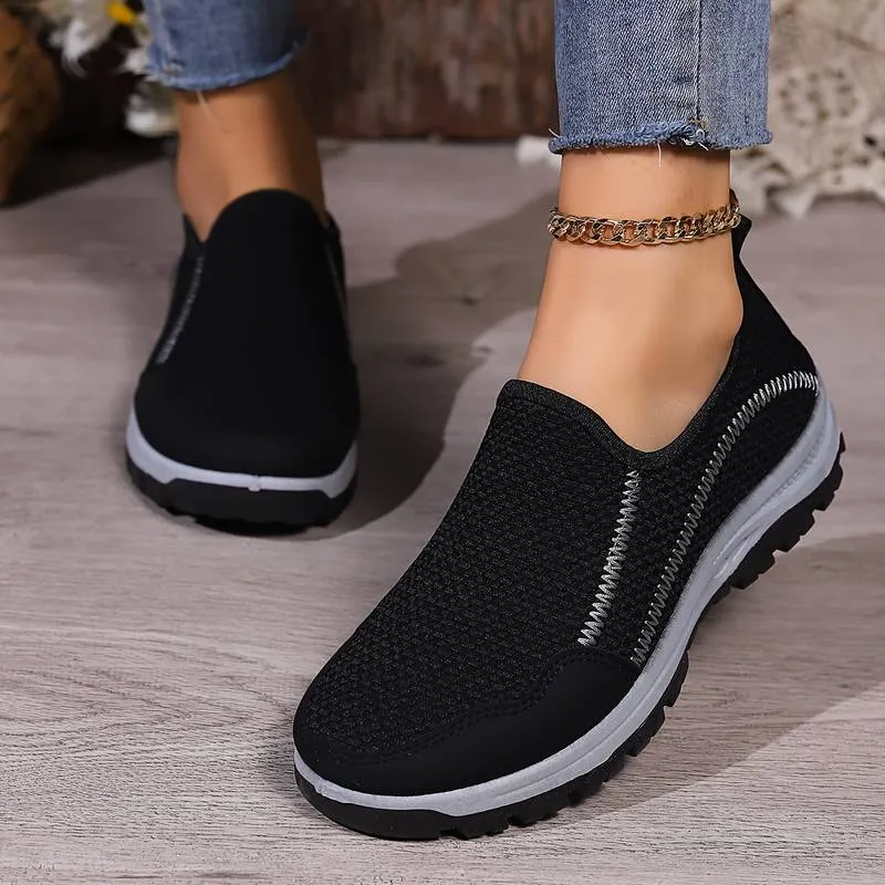Lisa® | Uncomplicated and trendy   sneakers