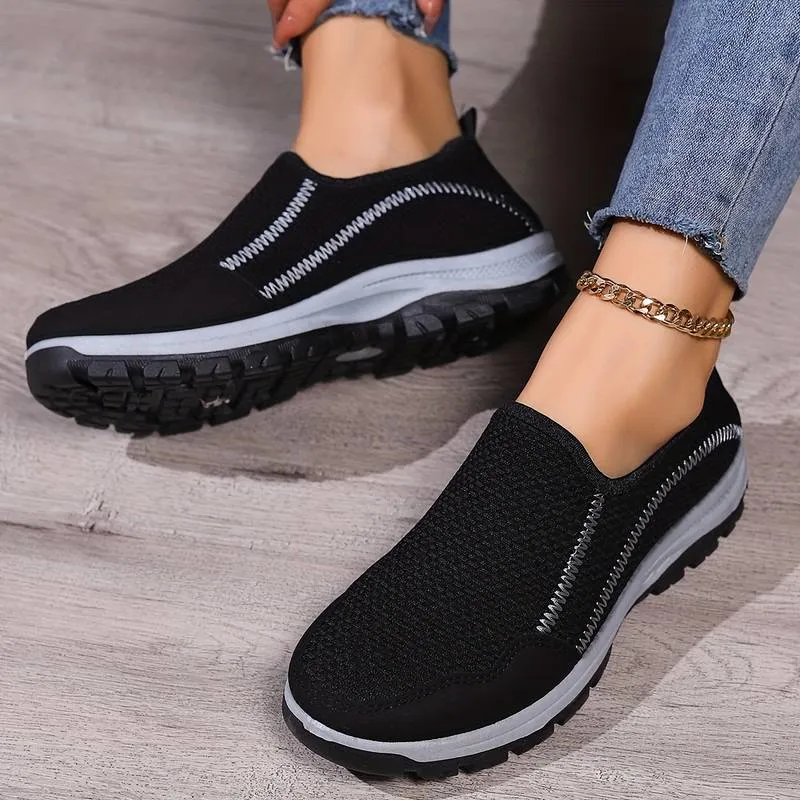 Lisa® | Uncomplicated and trendy   sneakers