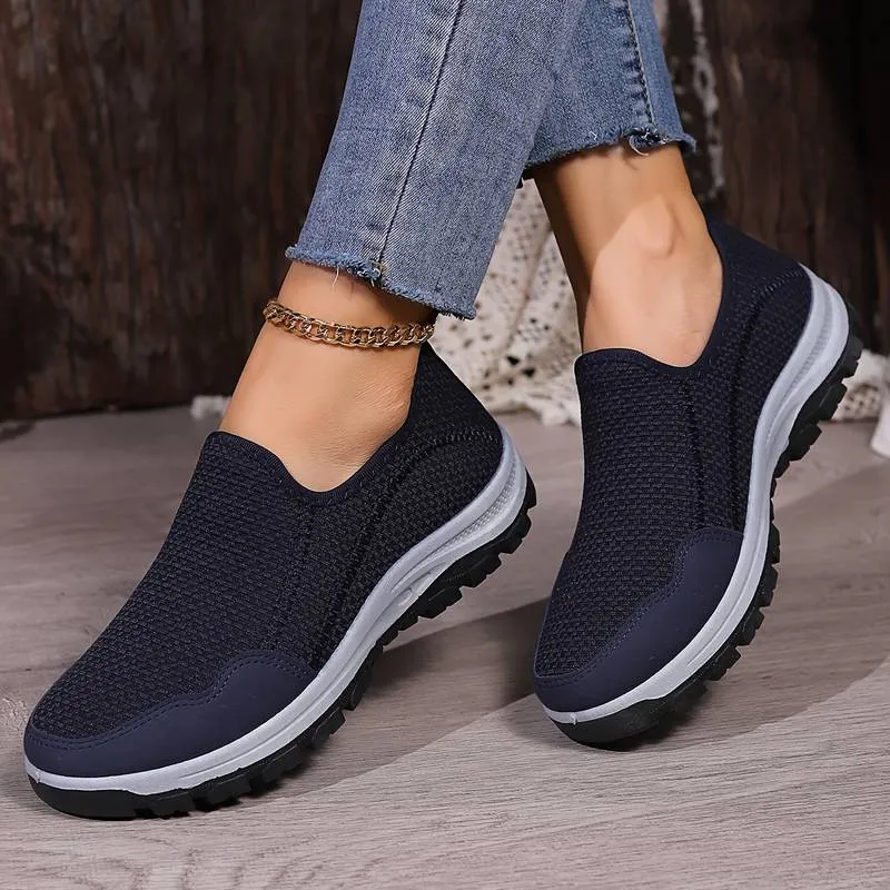 Lisa® | Uncomplicated and trendy   sneakers