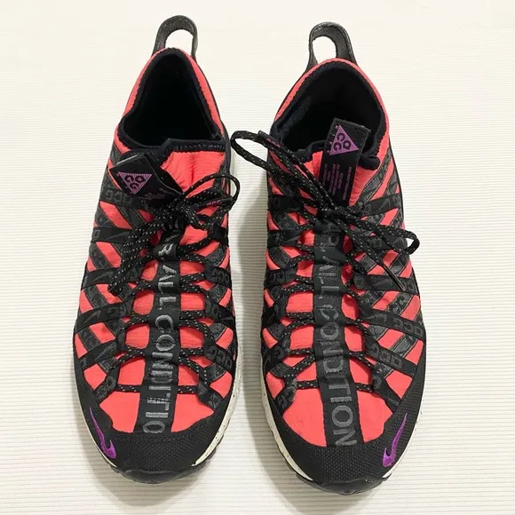 Nike ACG React Terra Gobe Sneakers Bright Crimson