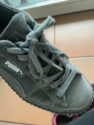Puma Schuhe